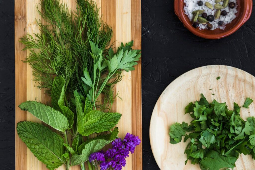SOME HERBS YOU COOK WITH EVERYDAY AND HAVE THEM AROUN